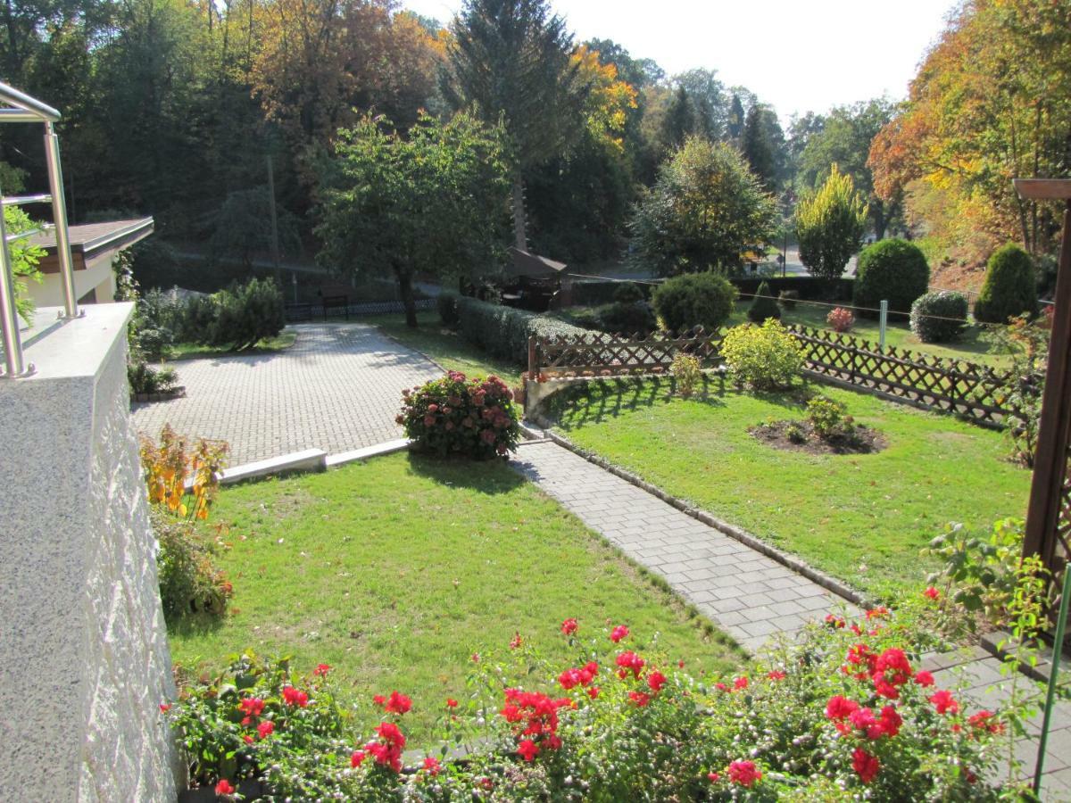 Ferienwohnung Schade Hohnstein Esterno foto